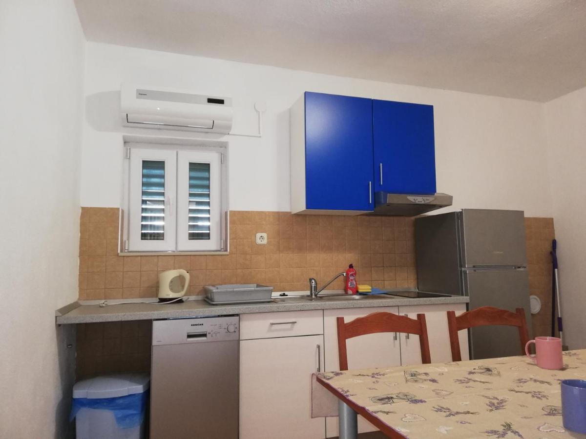 Mitan Apartman Tučepi Eksteriør bilde