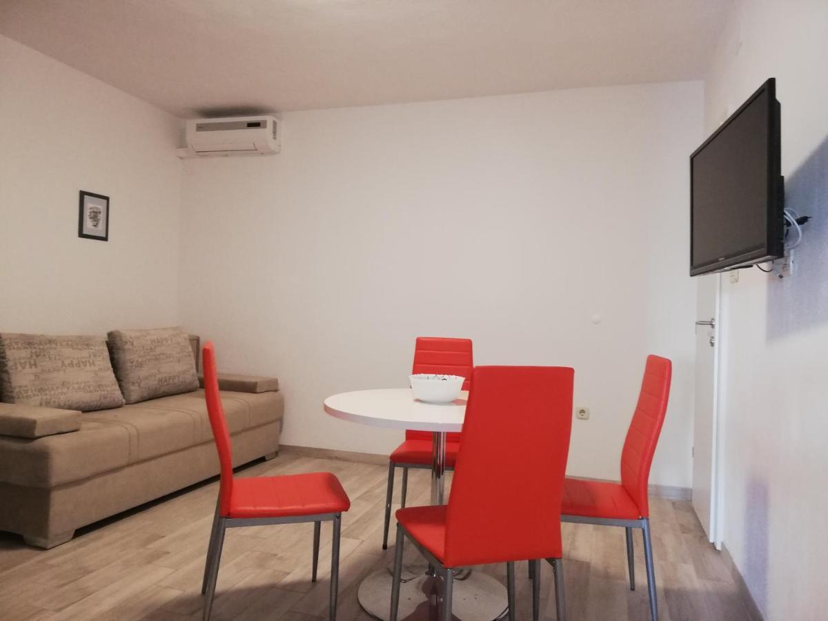 Mitan Apartman Tučepi Eksteriør bilde