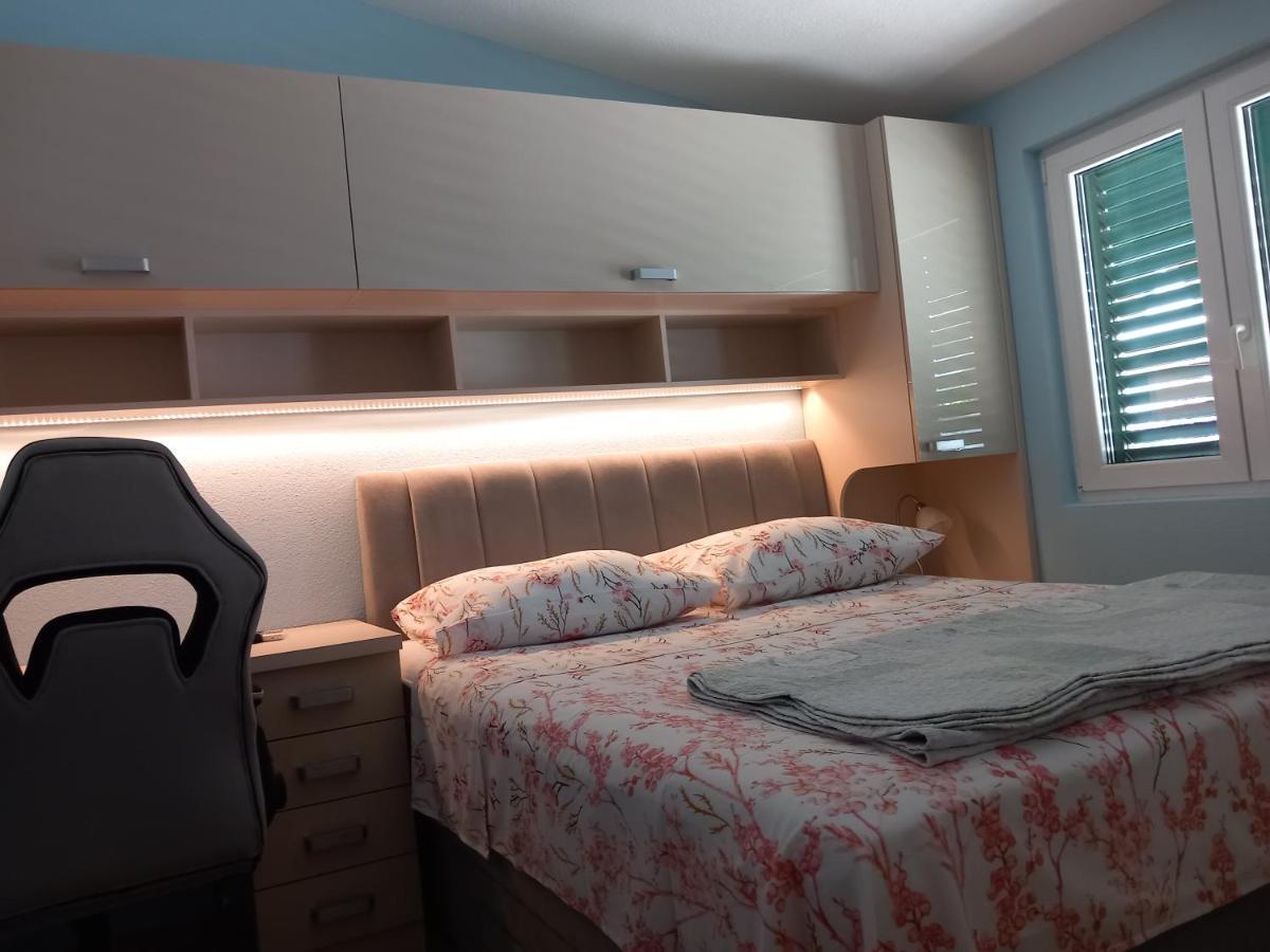 Mitan Apartman Tučepi Eksteriør bilde