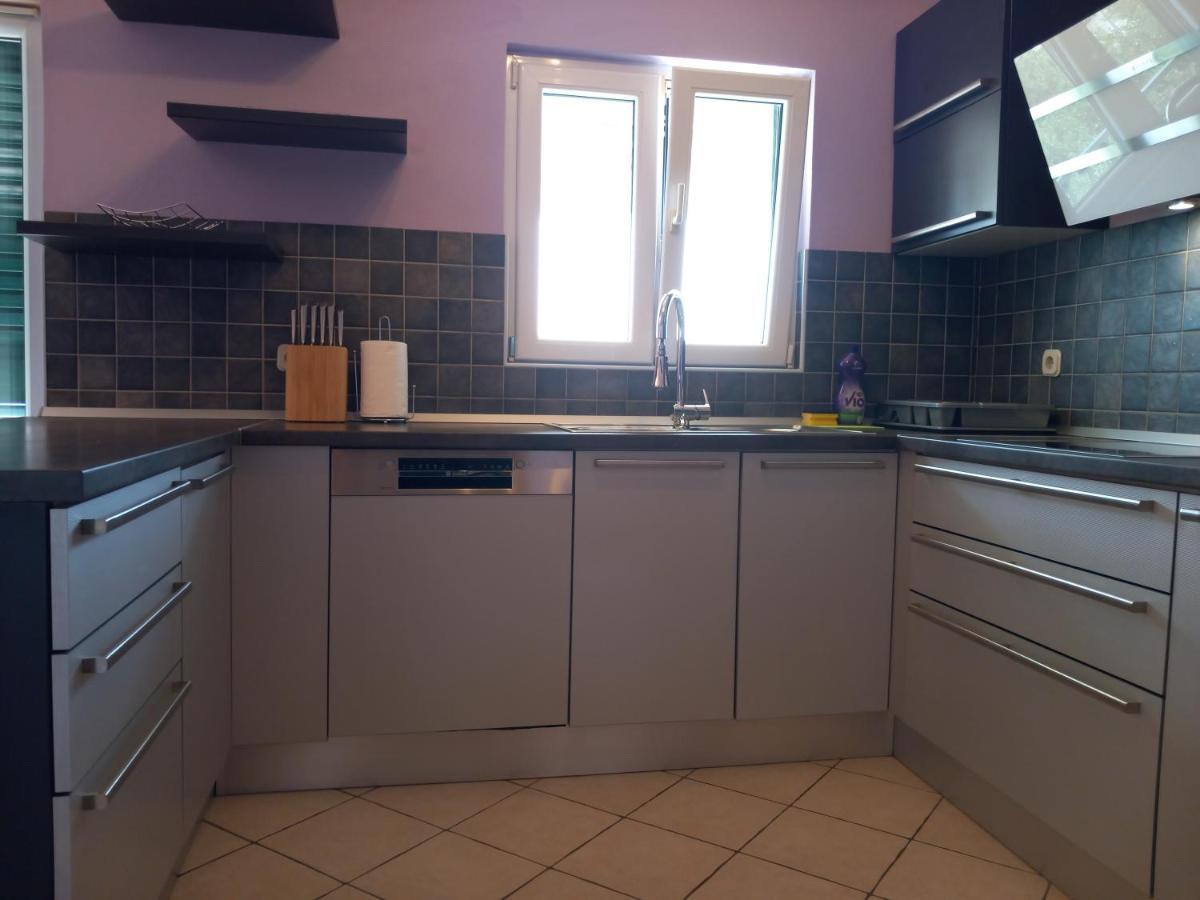 Mitan Apartman Tučepi Eksteriør bilde