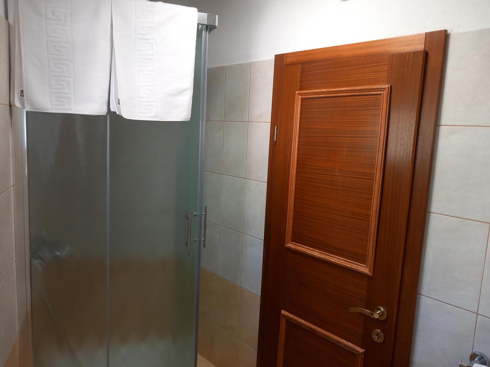 Mitan Apartman Tučepi Rom bilde