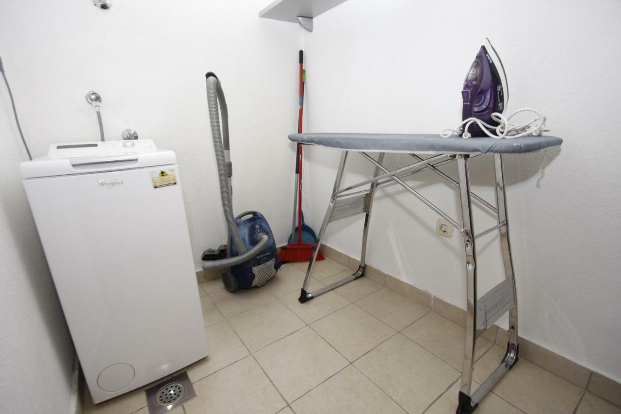 Mitan Apartman Tučepi Eksteriør bilde